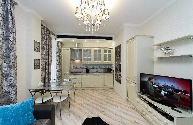 Alma Apartments Kijev 0*,