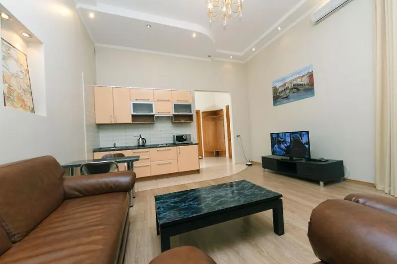 Alma Apartments Kiev 0*,