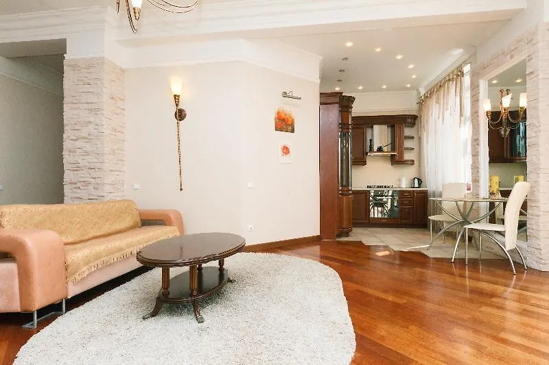 Alma Apartments Kiev 0*,